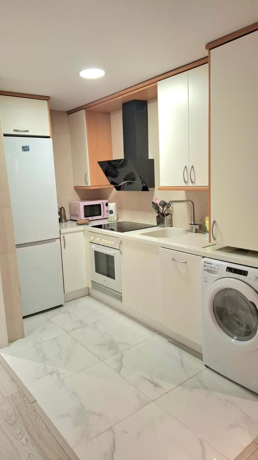 Moderno Apartamento Con Garaje Privado En El Centro De Vigo Eksteriør bilde