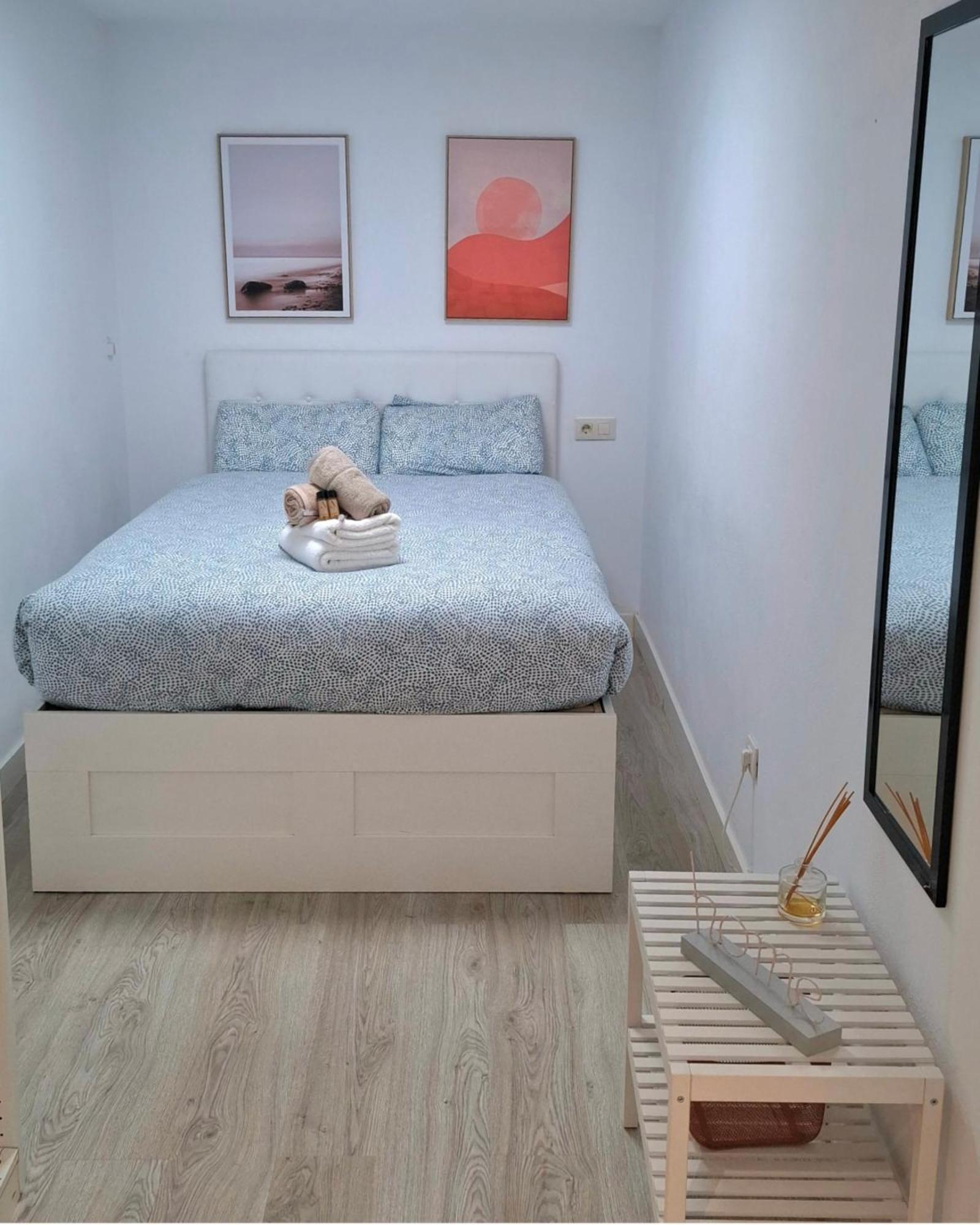 Moderno Apartamento Con Garaje Privado En El Centro De Vigo Eksteriør bilde
